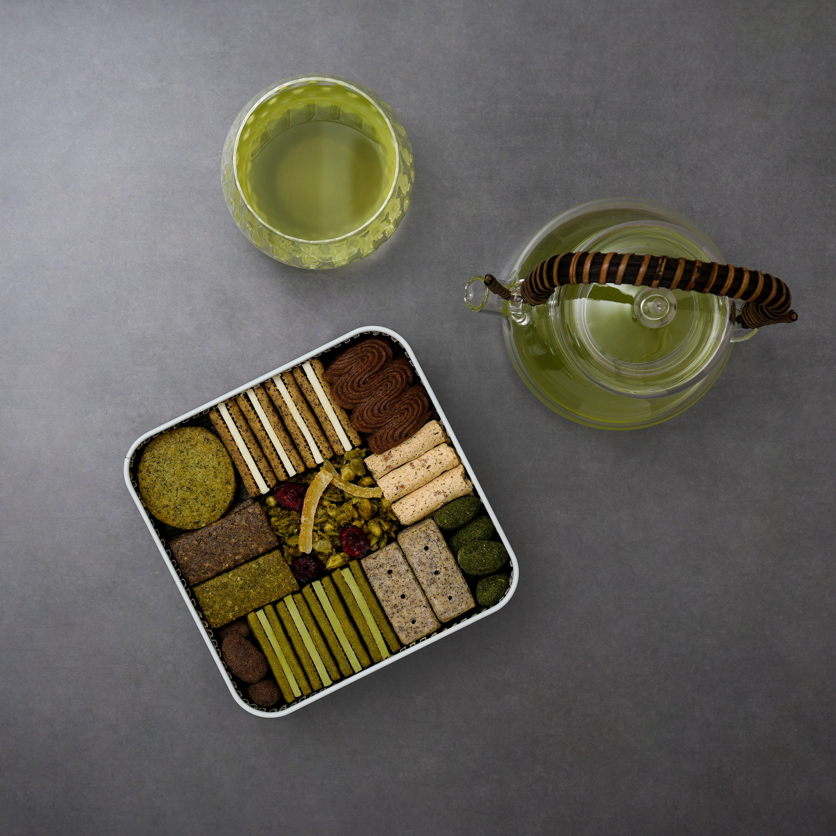 数量限定】KOTOSHINA 茶葉クッキー缶11種 – BAL online