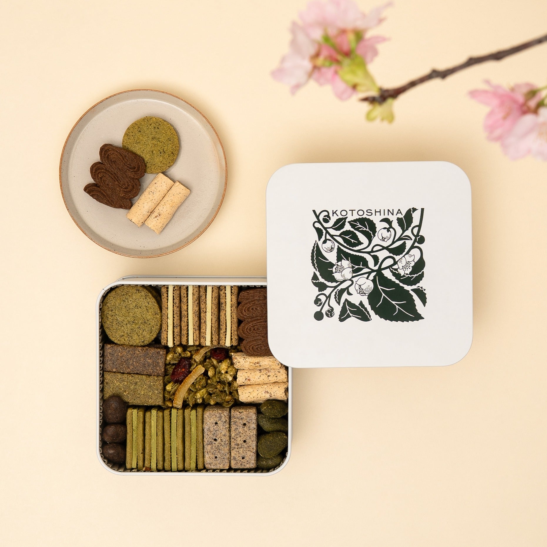 【BAL限定】KOTOSHINA 茶葉クッキー缶11種