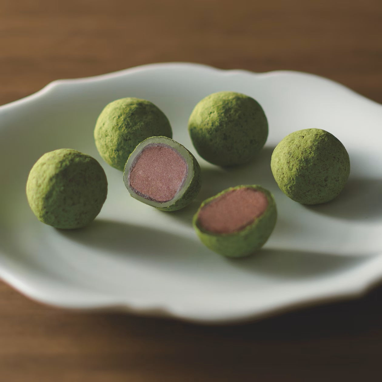 生チョコ入り　抹茶トリュフ